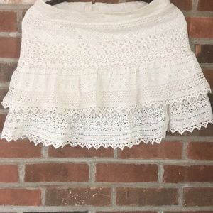 Lace skirt!